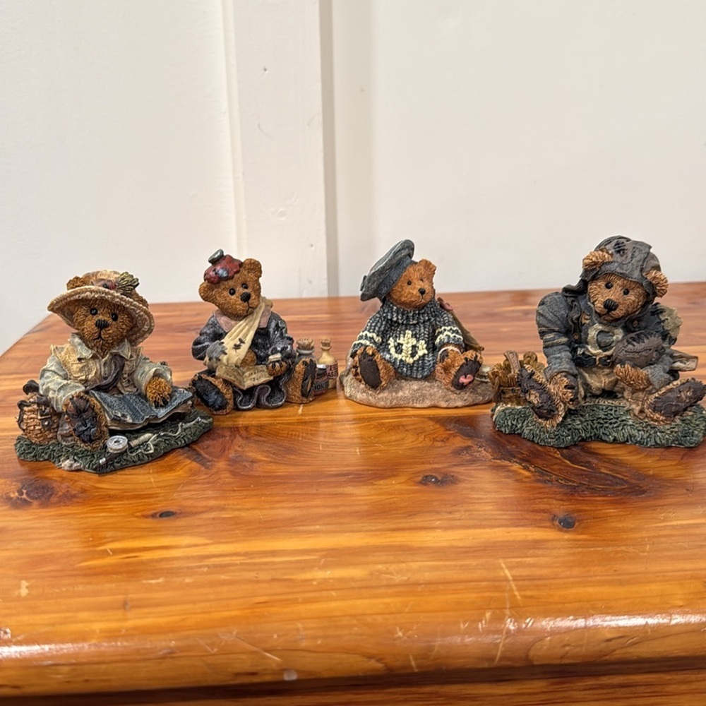 NIB Vtg 90's Boyds Bears Figurines Lot of 4 Christian Otis Knute Bailey